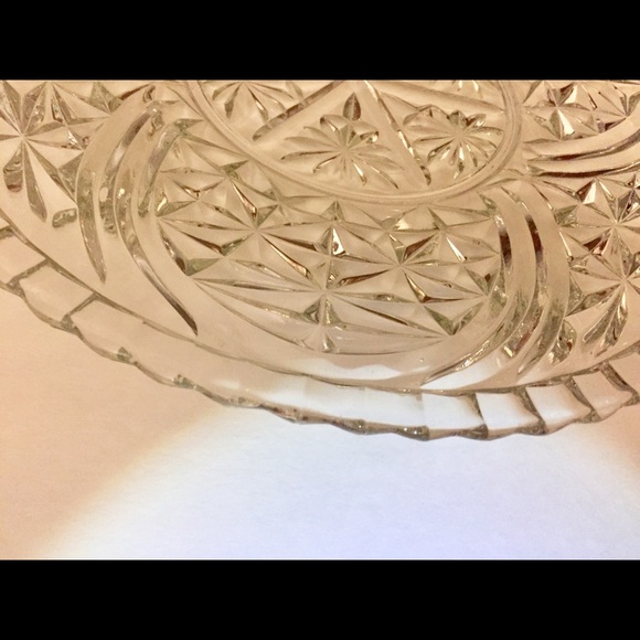GORGEOUS!! NEW HIGH DESIGN GLASS SERVING PLATTER - Picture 4 of 6